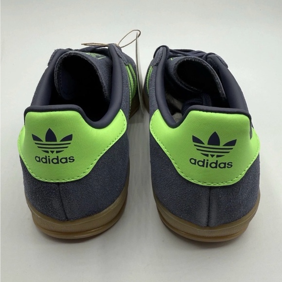 Adidas Originals Gazelle Indoor Men’s 9.5 Gray Neon Green Gum Sole Sneakers NIB - Picture 5 of 6